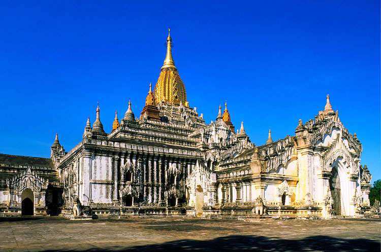 The Ananda pagoda with its golden shikhara, Bagan