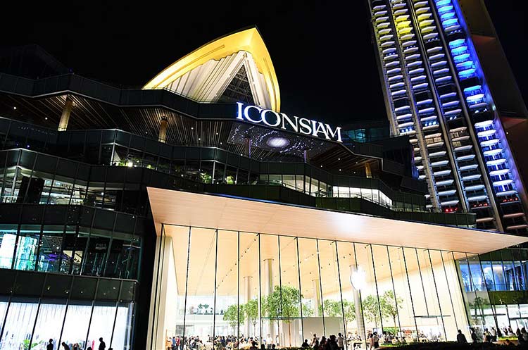 ICONSIAM Bangkok, Shopping mall riverside :Floating Market STREET