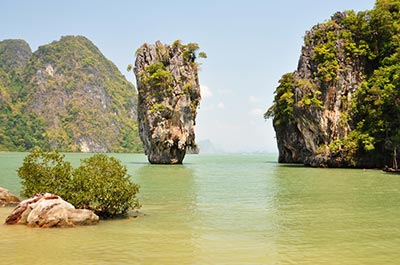 Day trip to James Bond island and Koh Panyi fishermen village on stilts